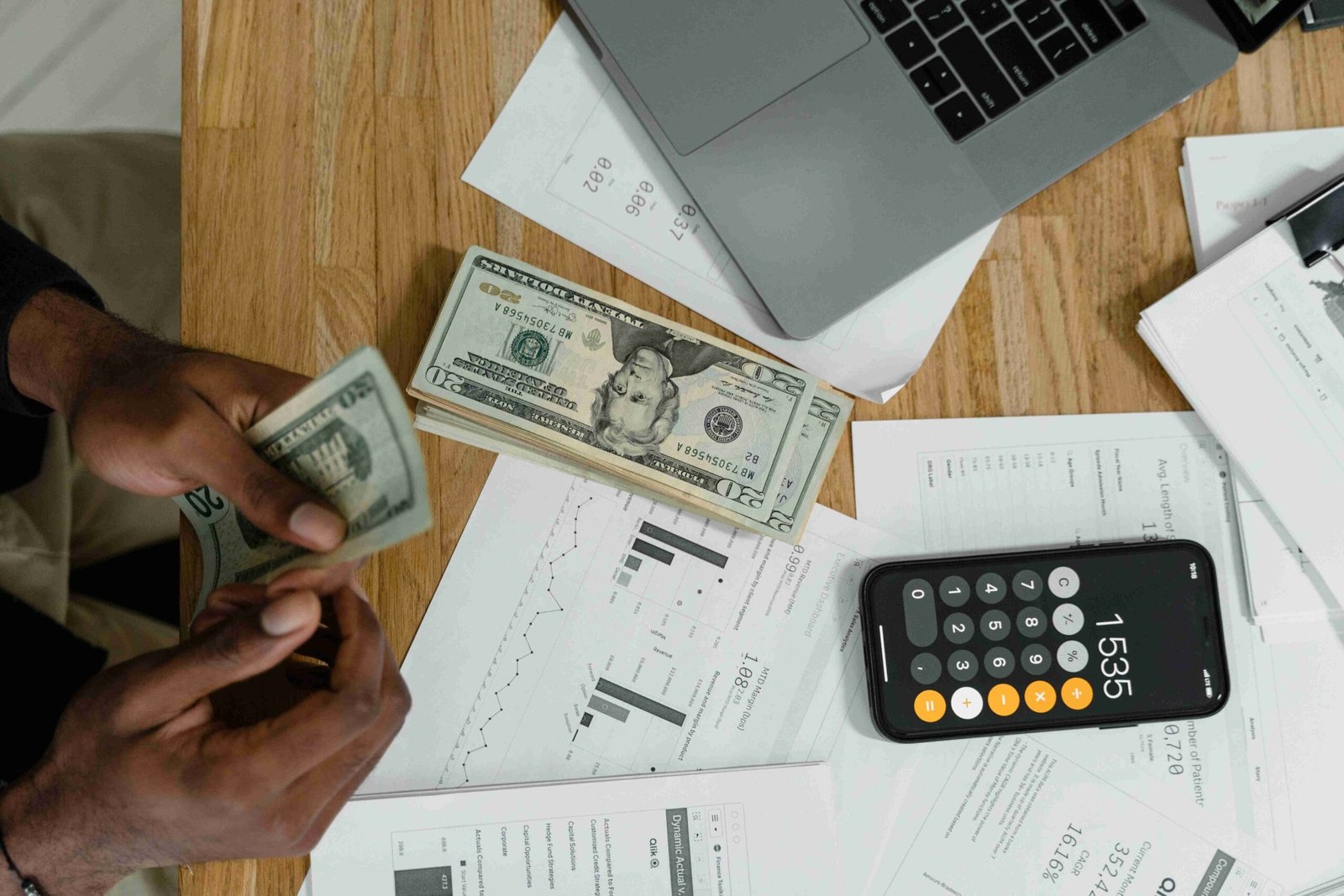An image illustrating Tips for Managing Seasonal Cash Flow Challenges
