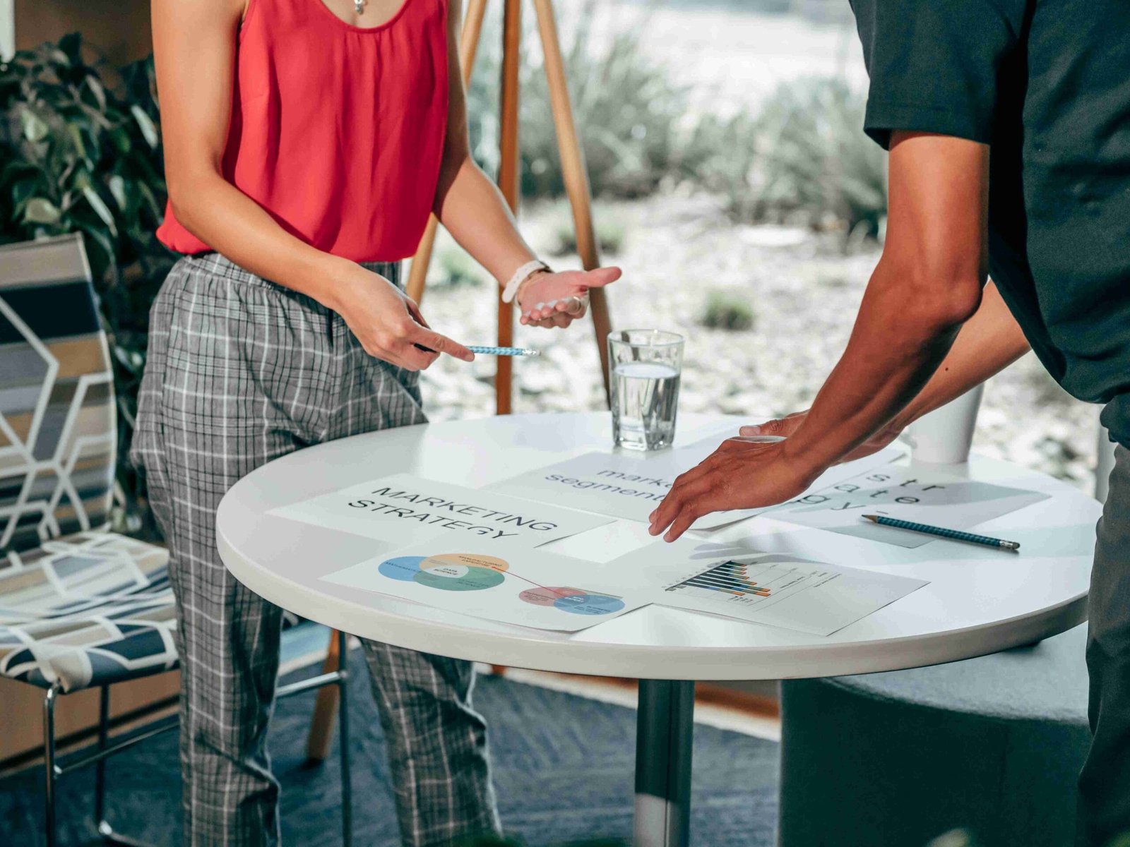 An image illustrating How to Handle Employee Taxes for Small Businesses