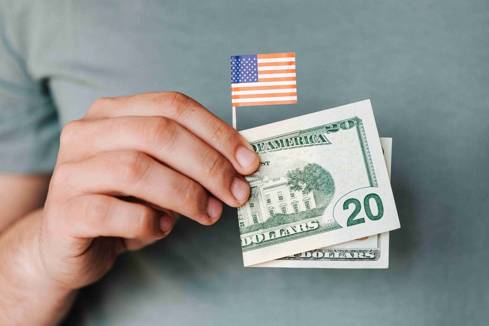 An image illustrating Tips for Handling Seasonal Cash Flow Issues