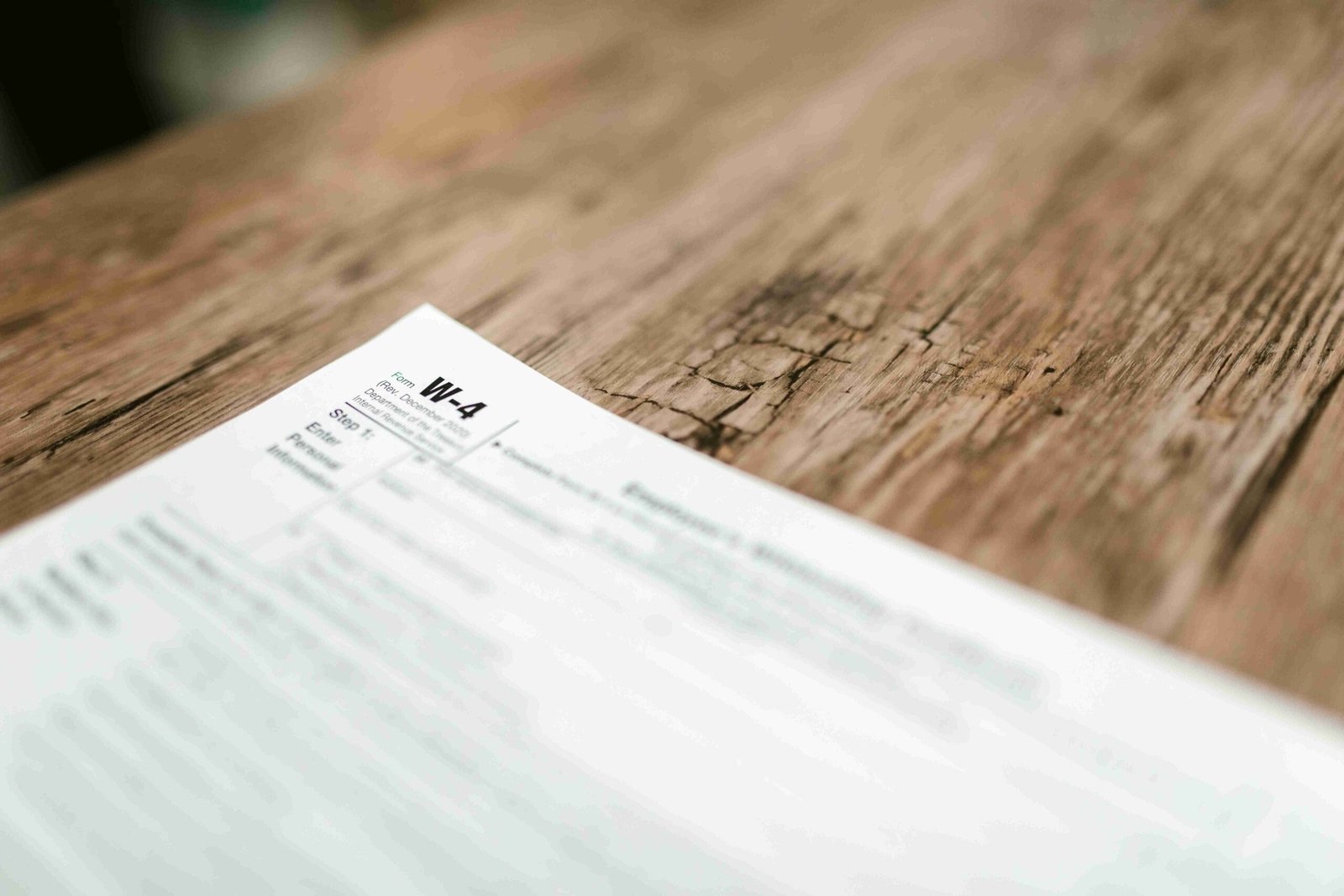 An image illustrating Maximizing Tax Deductions with Record Keeping