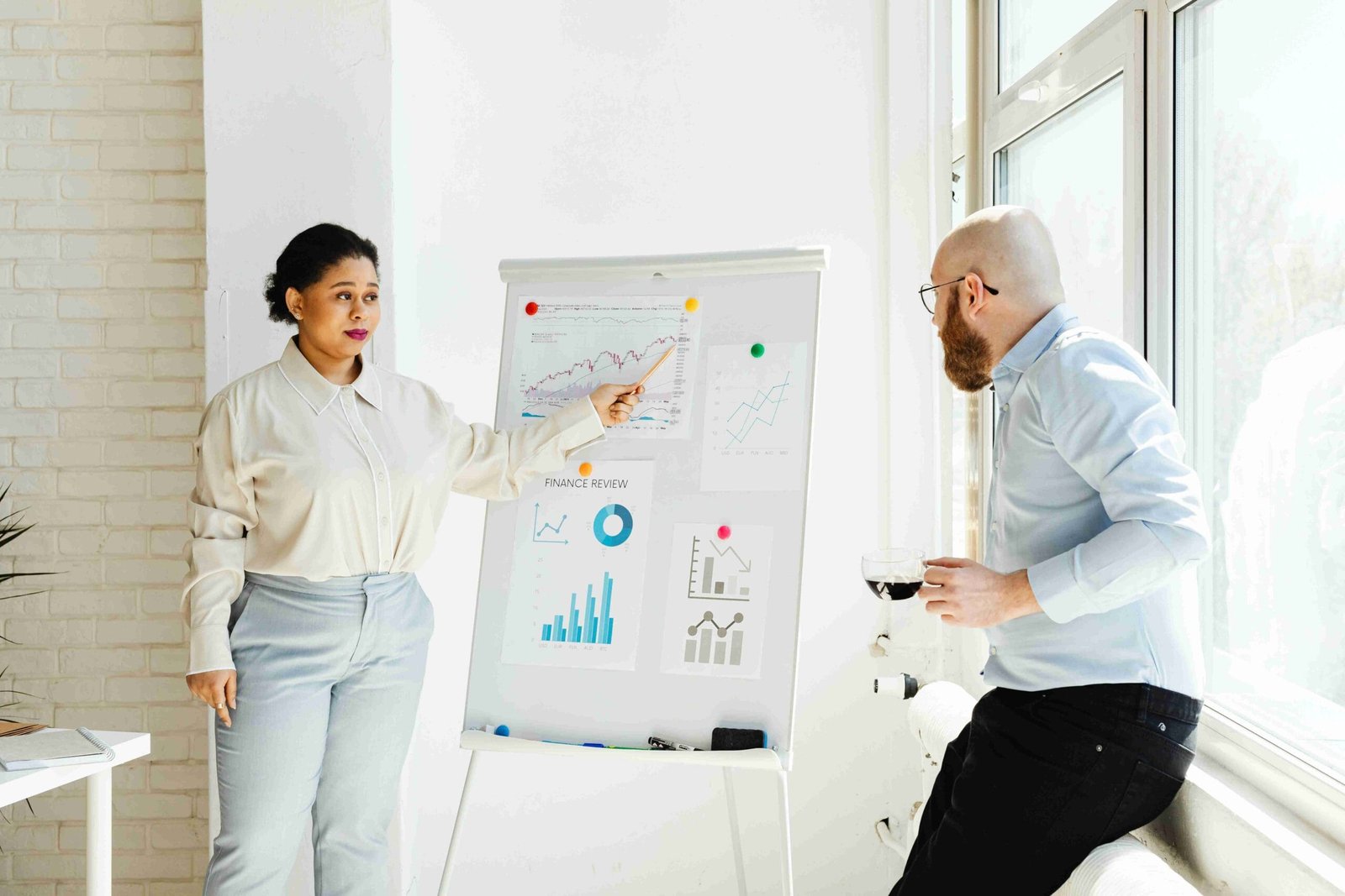 An image illustrating Using Financial Ratios for Small Business Growth