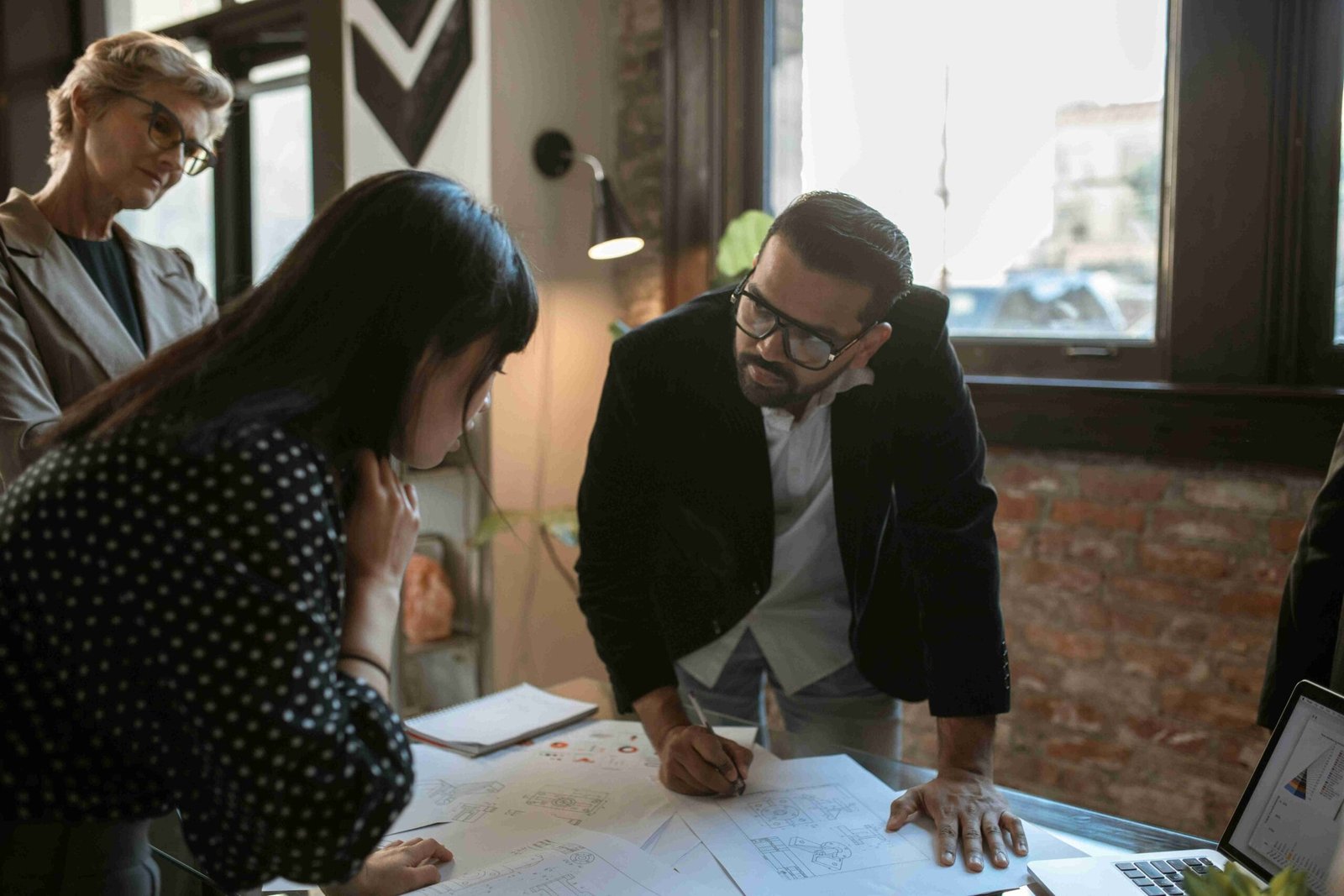 An image illustrating Setting Up a Solid Financial Framework Small Business Owners Need