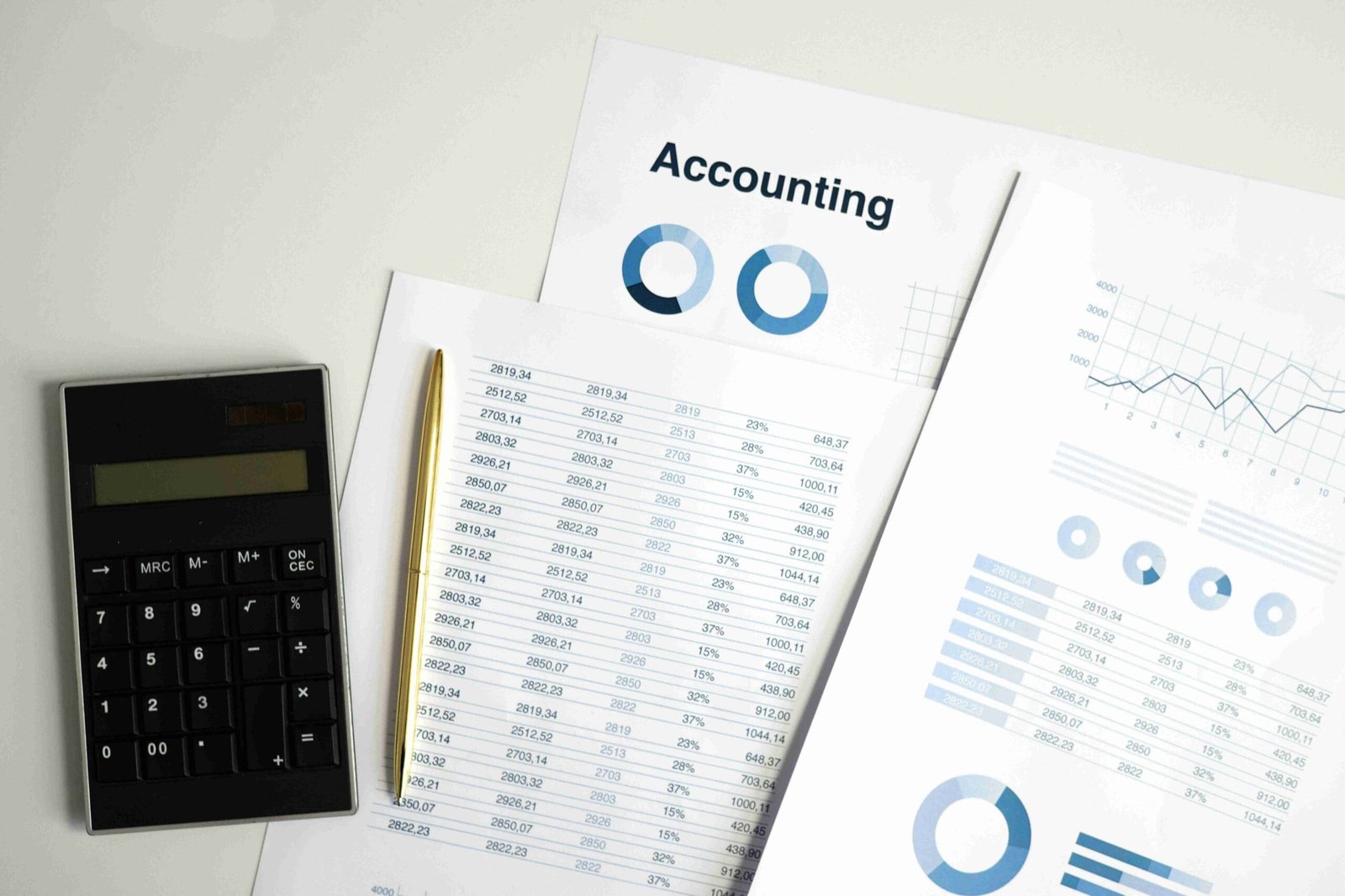 An image illustrating Track Financial Ratios for Small Business Growth