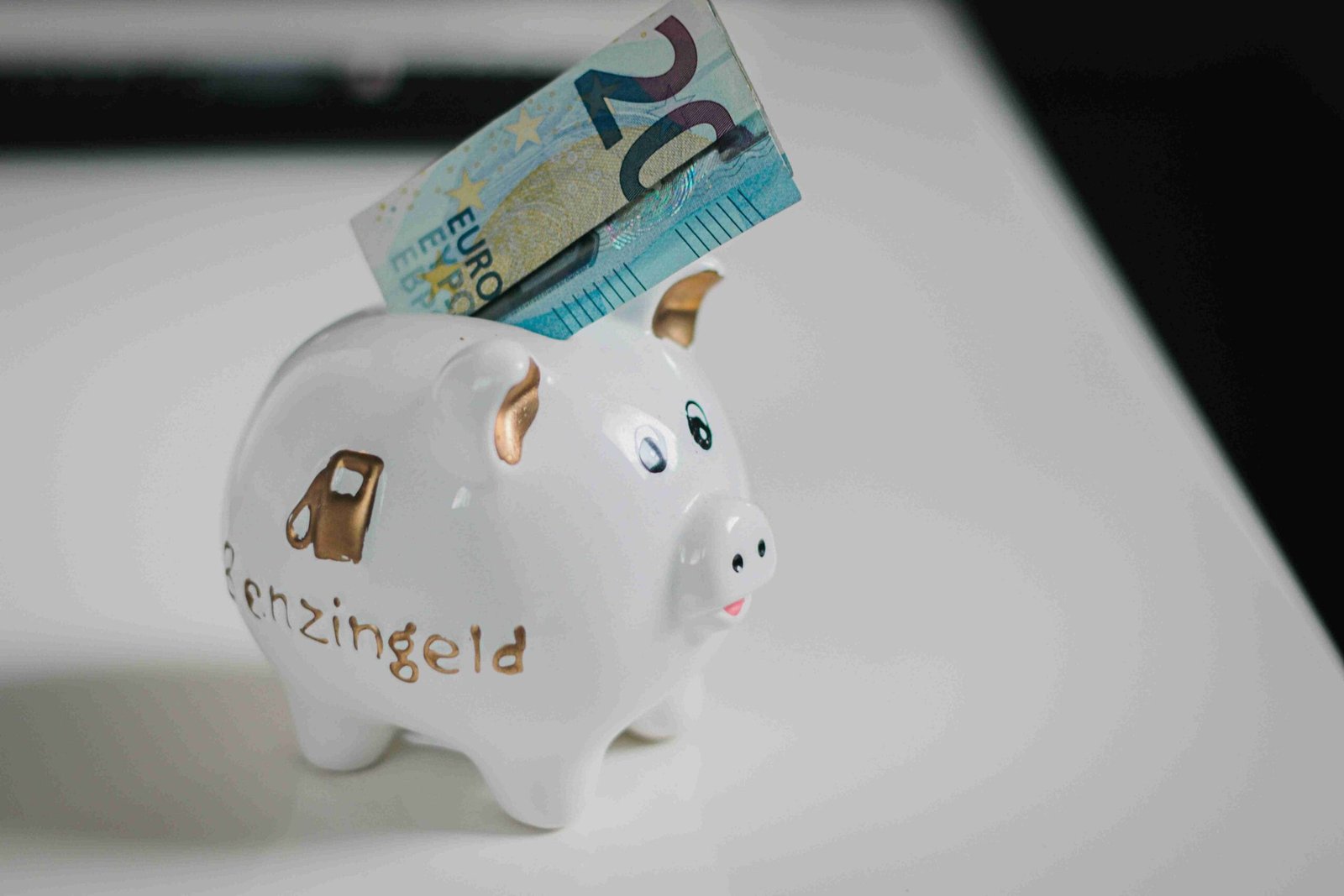 An image illustrating Effectively Managing Small Business Debt in the New Year — Manage business debt new year